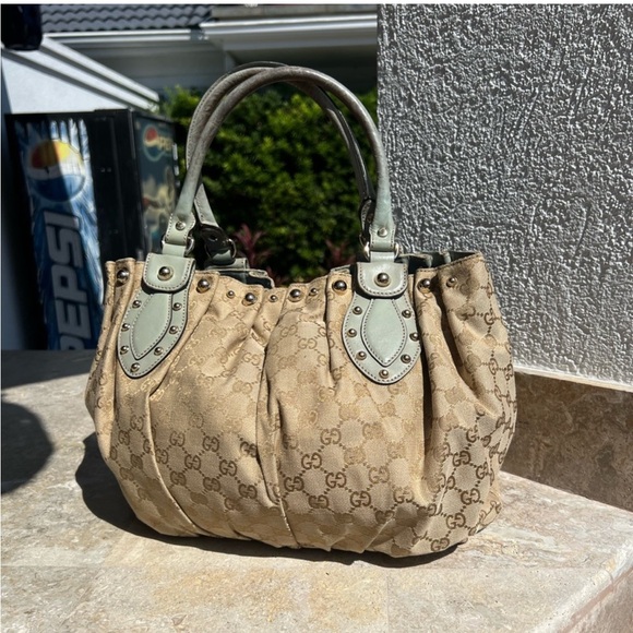 Gucci Tan Shoulder Bag - Picture 2 of 10